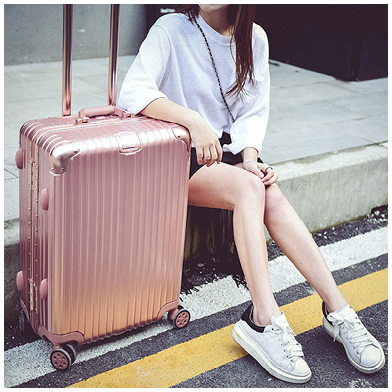 Package Fashion 2025 New Anti Scratch Aluminum Alloy Luggage with ABS+PC Material Business Travel Universal Wheels Available in Multiple Sizes Aluminum Frame Rivet Design